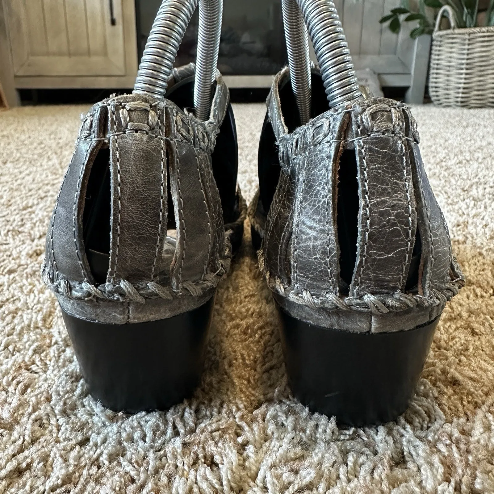 Ariat‎ Wedge Green Gray Leather Sandals Strappy Western Boho Womens Size 7.5B - Image 6