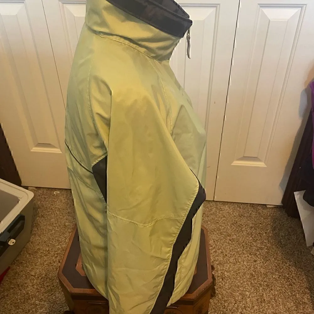 Columbia Womens Medium Light Green Full zip Rain Jacket - Image 4