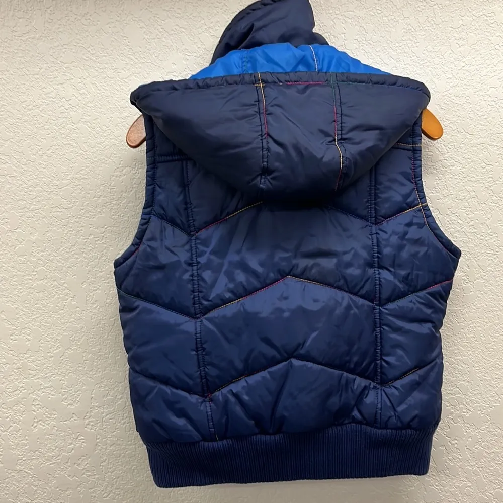 COOGI Navy Blue Hooded Vest L Rainbow Stitching - Image 5