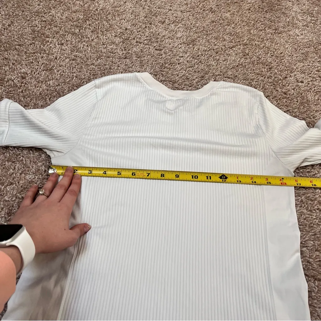 Athleta Renew Ribbed Short Sleeve T Shirt - Image 9