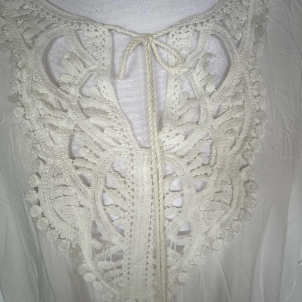 Flowy Coverup with Lace | Size L | EUC White Size L - Image 8