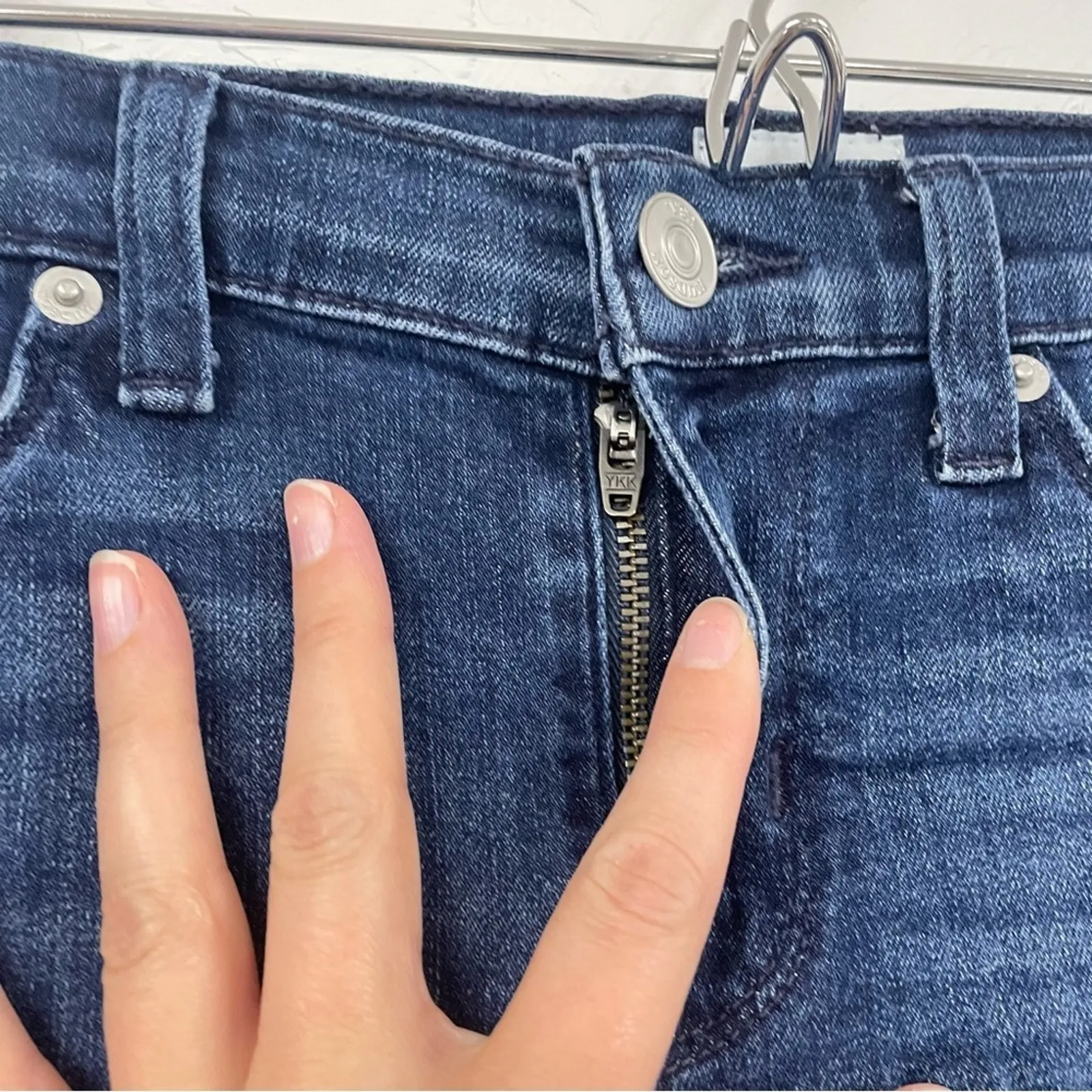 Hudson Low Rise Super Skinny Jeans Womens 26 Y2K Blue Classic Fall Zip Fly - Image 6