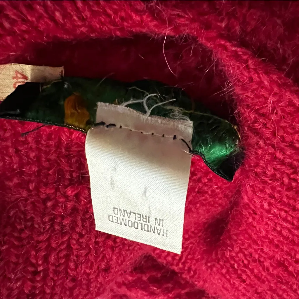 Vintage Handloomed Ireland Mohair Wool Sweater Red Chunky Knit Collared Pullover Size M - Image 6