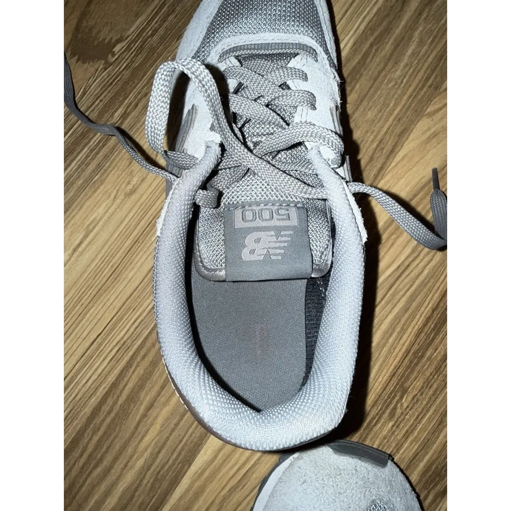 New Balance Shoes Womens 8.5 Lace Up Low Top Running Sneakers GW500SG Grey Suede - Image 8