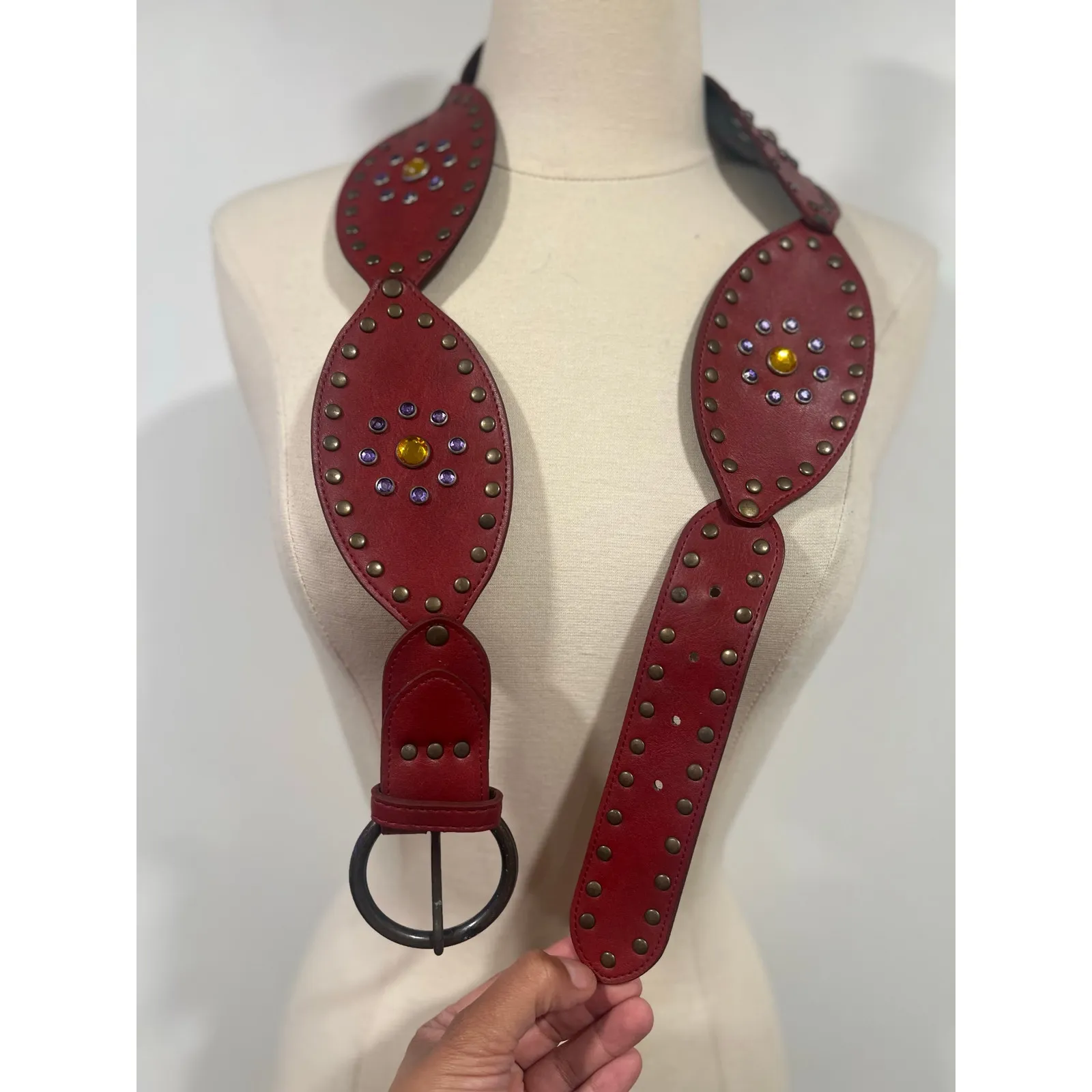 Women’s Vintage Y2K Faux Leather Boho Studded Rhinestone Hip Belt M Red - Image 7