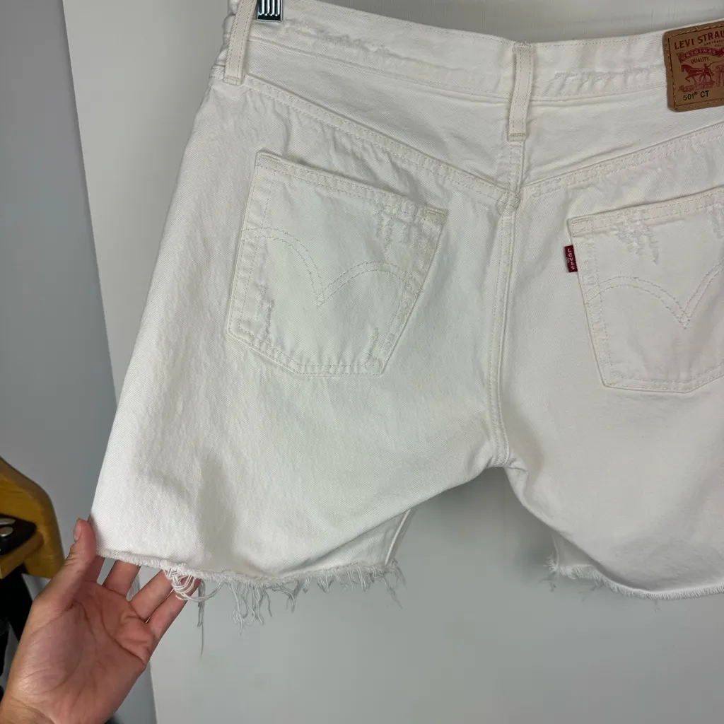 Levi’s 501 Cut Off Denim Shorts Sz 29 White Distressed Raw Hem Bermuda - Image 13