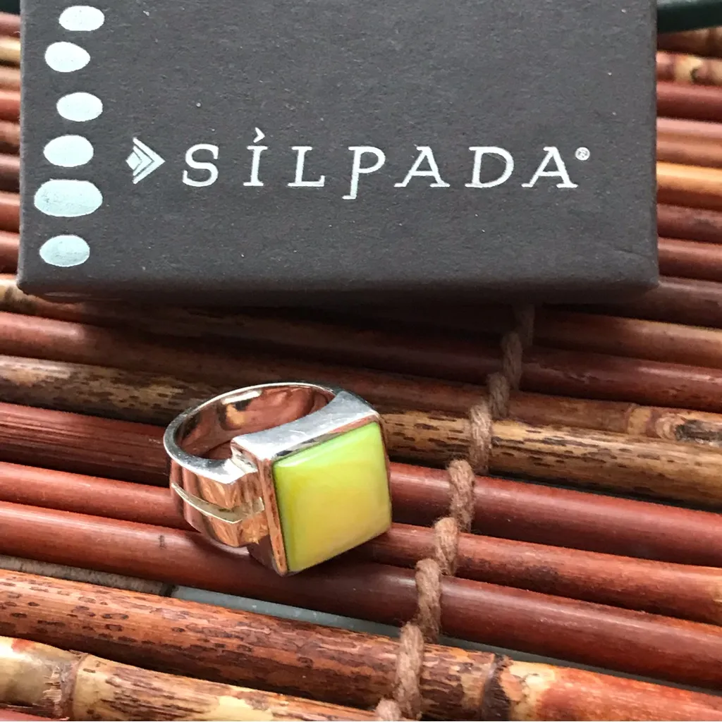 Silpada Sterling Silver Illuminated Square Green Mother of Pearl Size 7 - Image 4