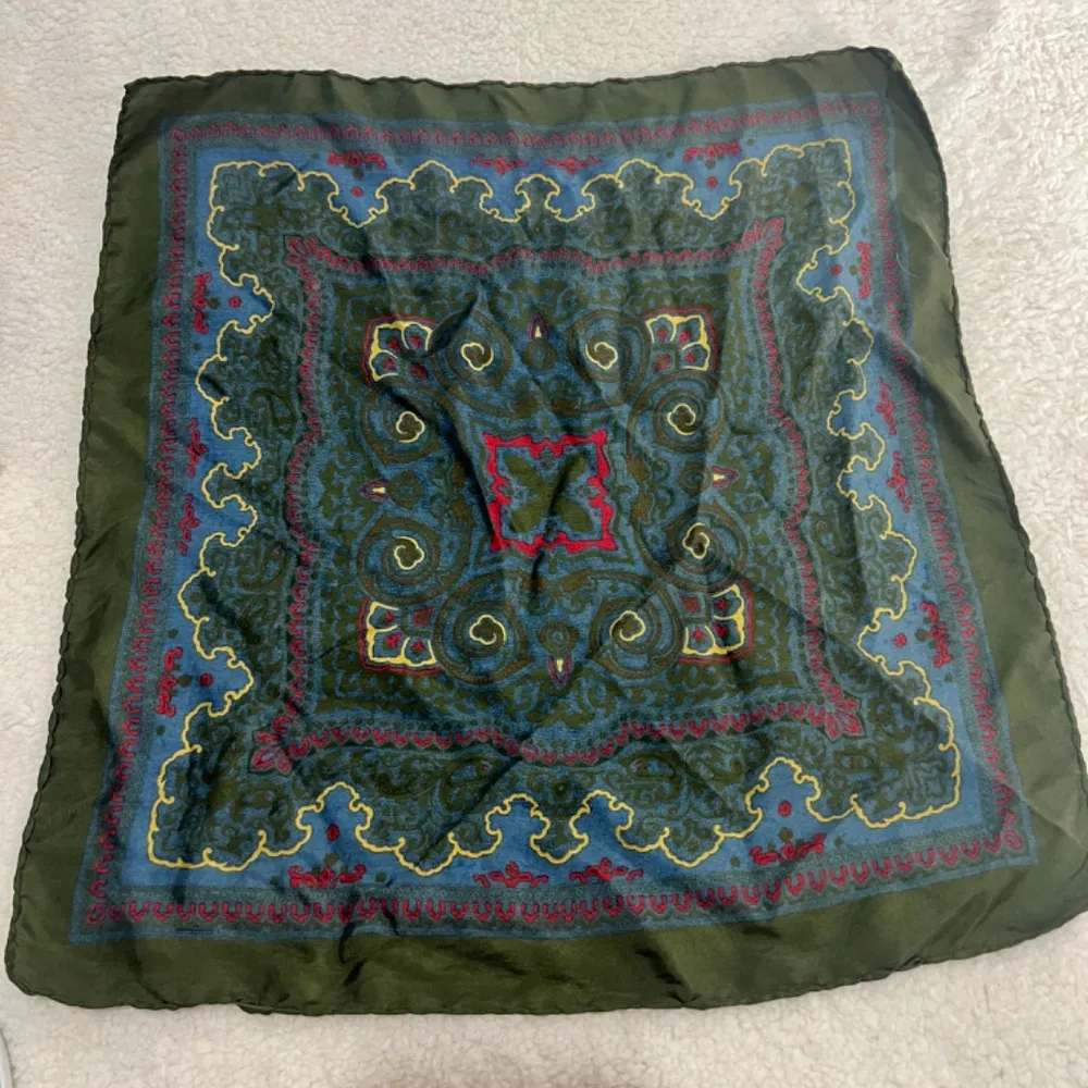 Silk scarf Green - Image 4