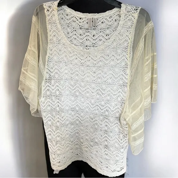 Madison Women's XL Ivory Beige Lace Flutter Sleeve Blouse Casual Top Tan - Image 2