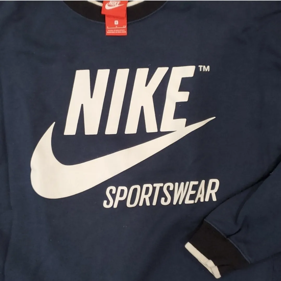 Nike Sportswear Archive Crew Sweatshirt - Image 4
