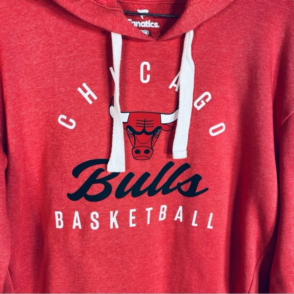 Chicago Bulls Basketball Hoodie Sweatshirt Size M - Image 2