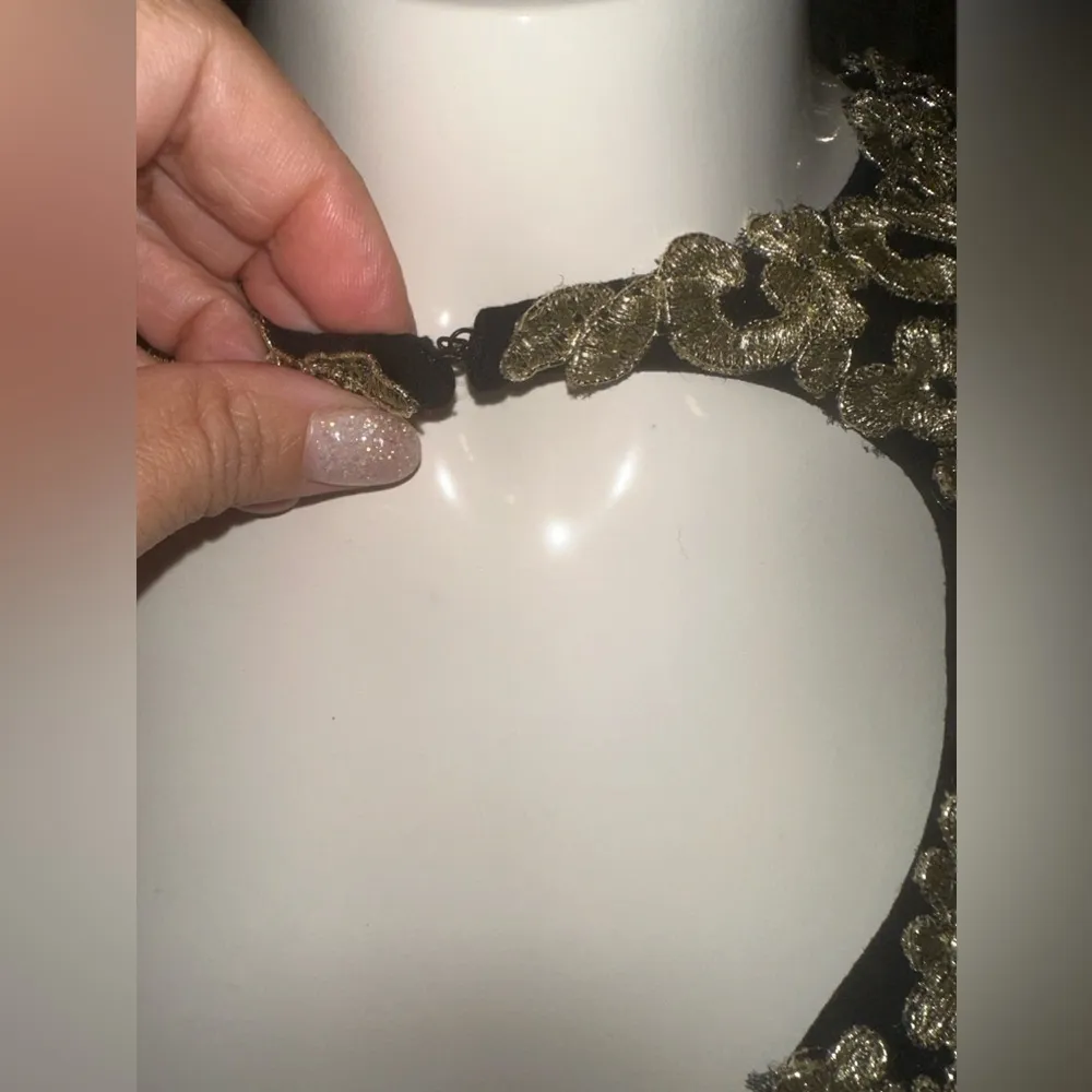 Besty & Adams Gold Embroidery Black Formal Gown Dress 0 - Image 12