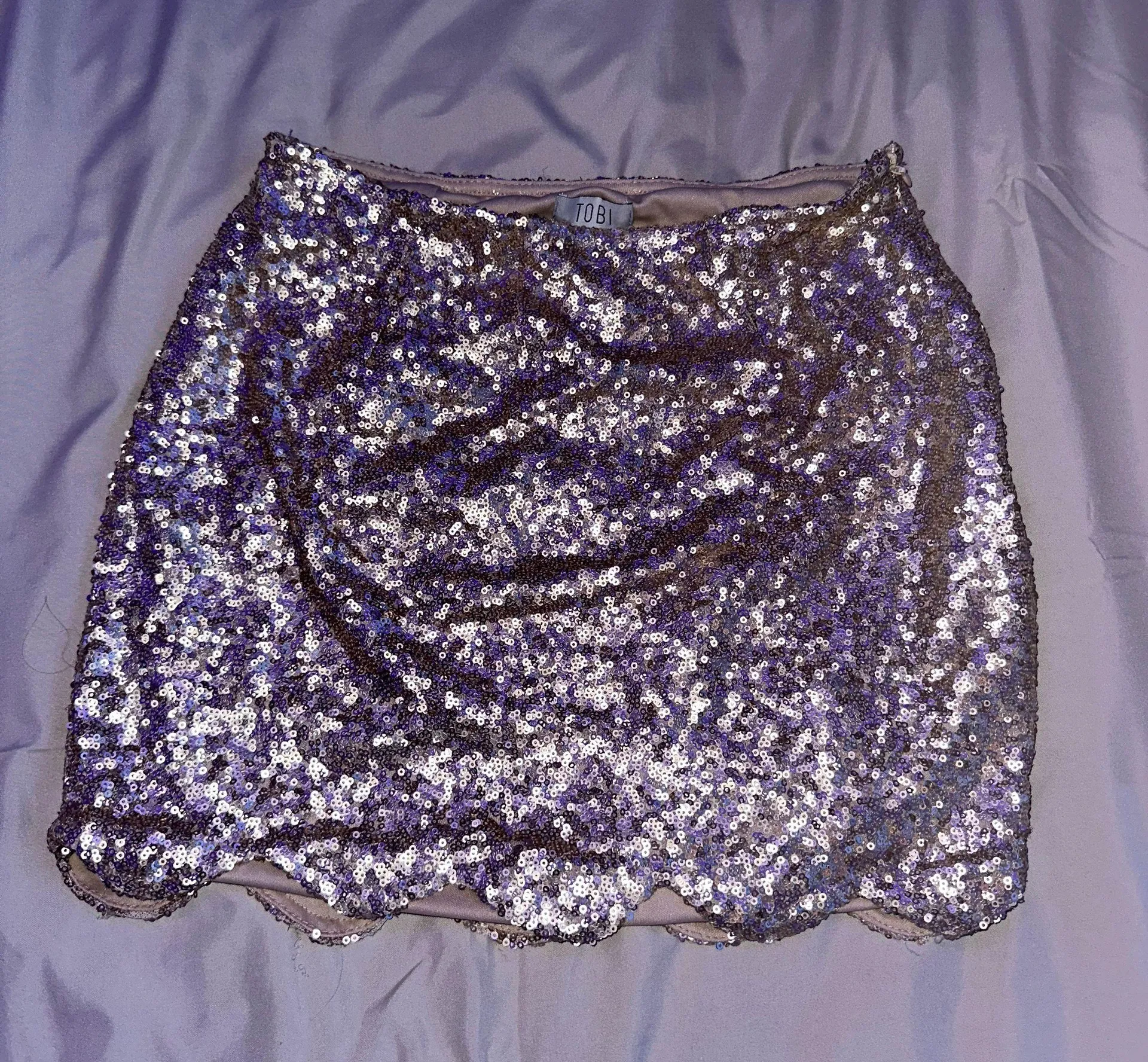 Scalloped Mini Skirt Sequin - Image 3