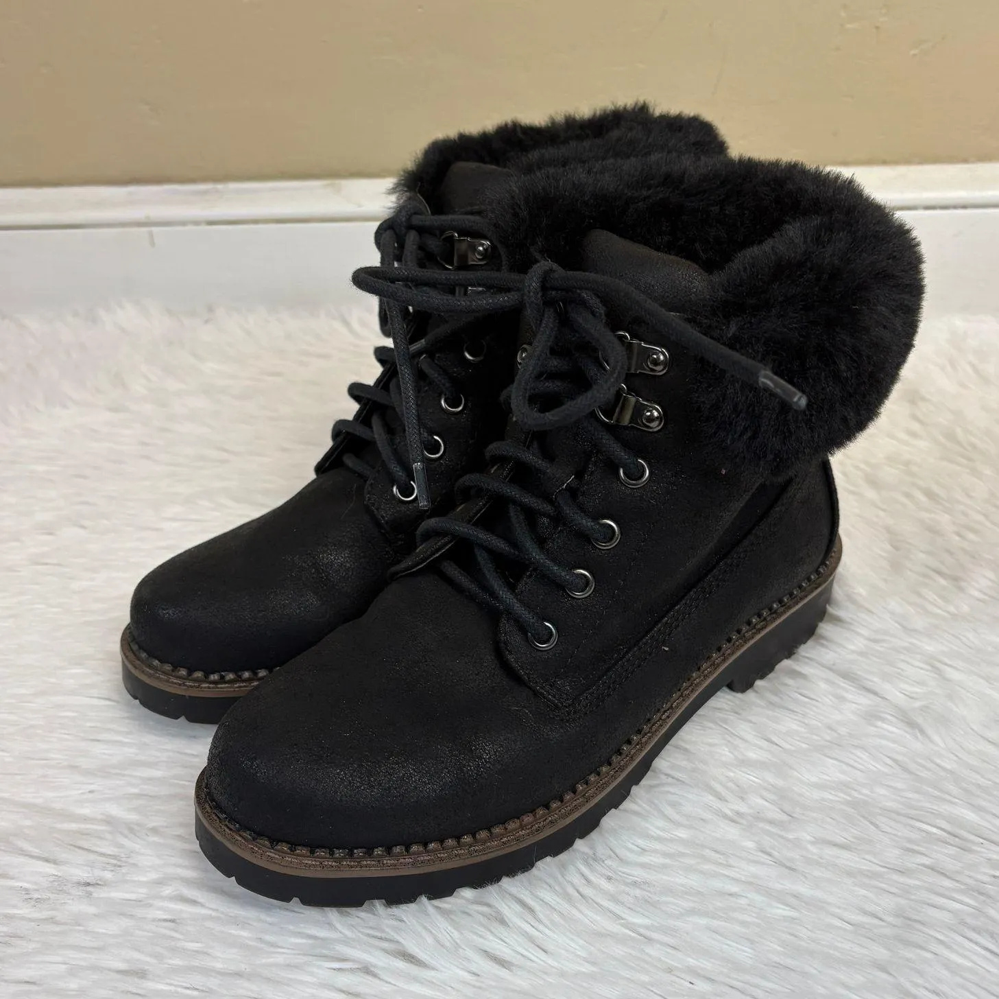 Esprit Faux Leather Fur Lined Lace Up Chelsea Boots Black Size 7.5 - Image 4