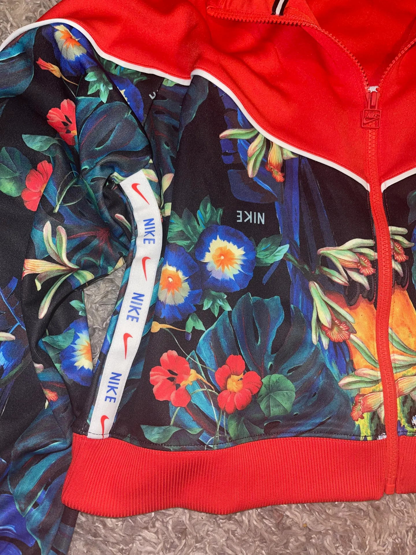 Nike Jacket - Image 4