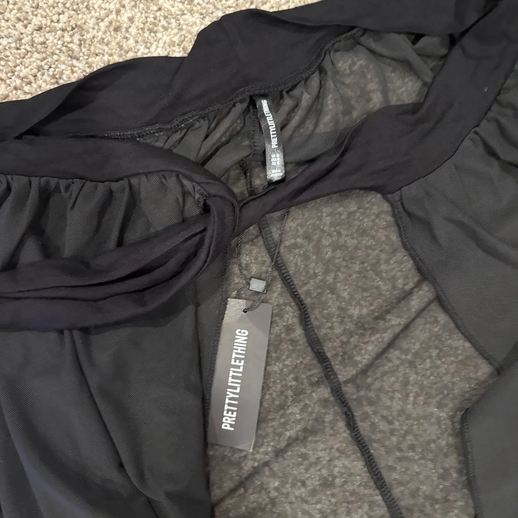 NWT Pretty Little Thing Tie Side Maxi Beach Sarong | Size: Medium - Image 3