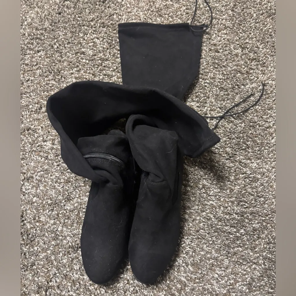 Buckle Over The Knee Boots Size 7 New Velvet Black Tall - Image 4