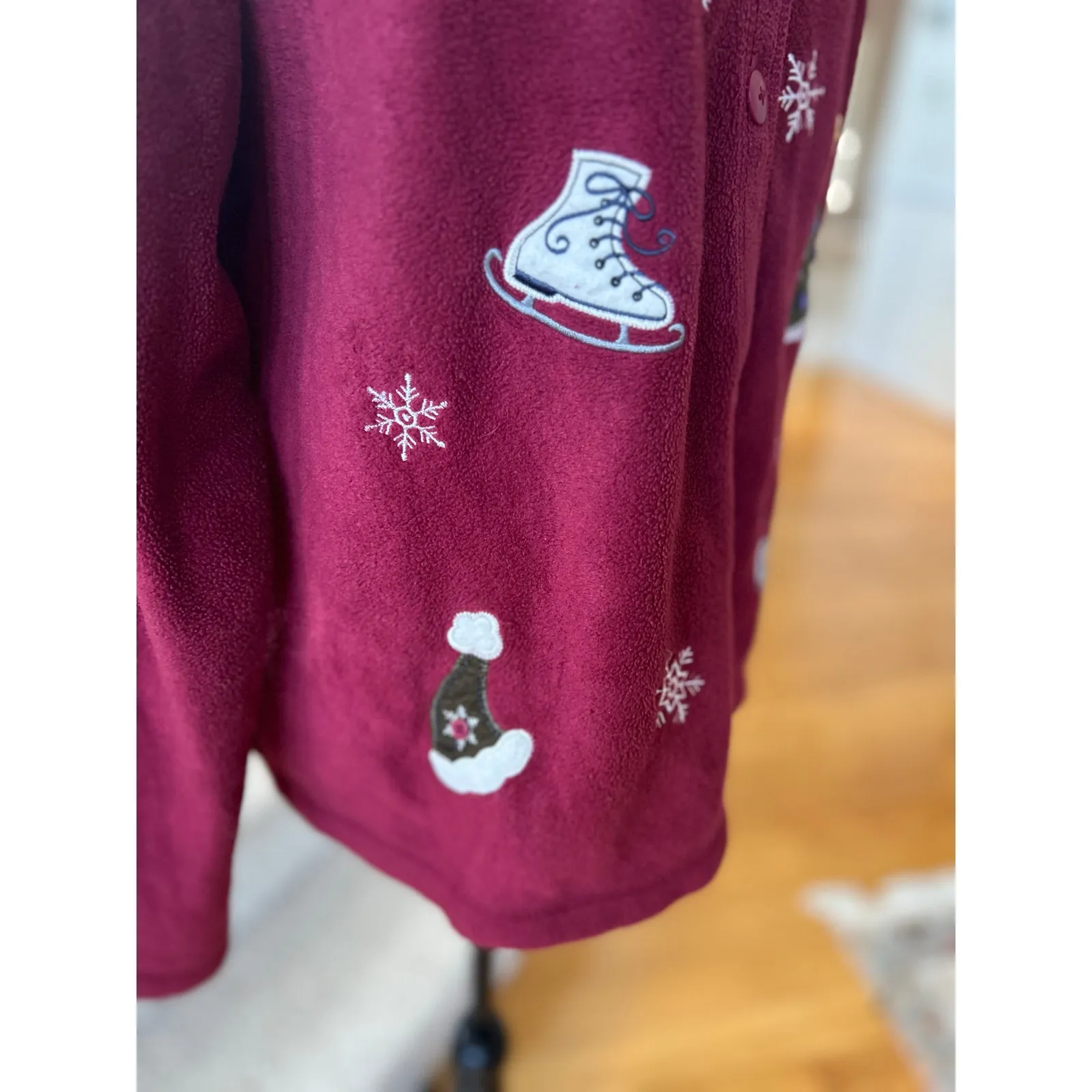 90s Croft Barrow Burgundy Red Fleece Button Winter Applique Cardigan - Image 4