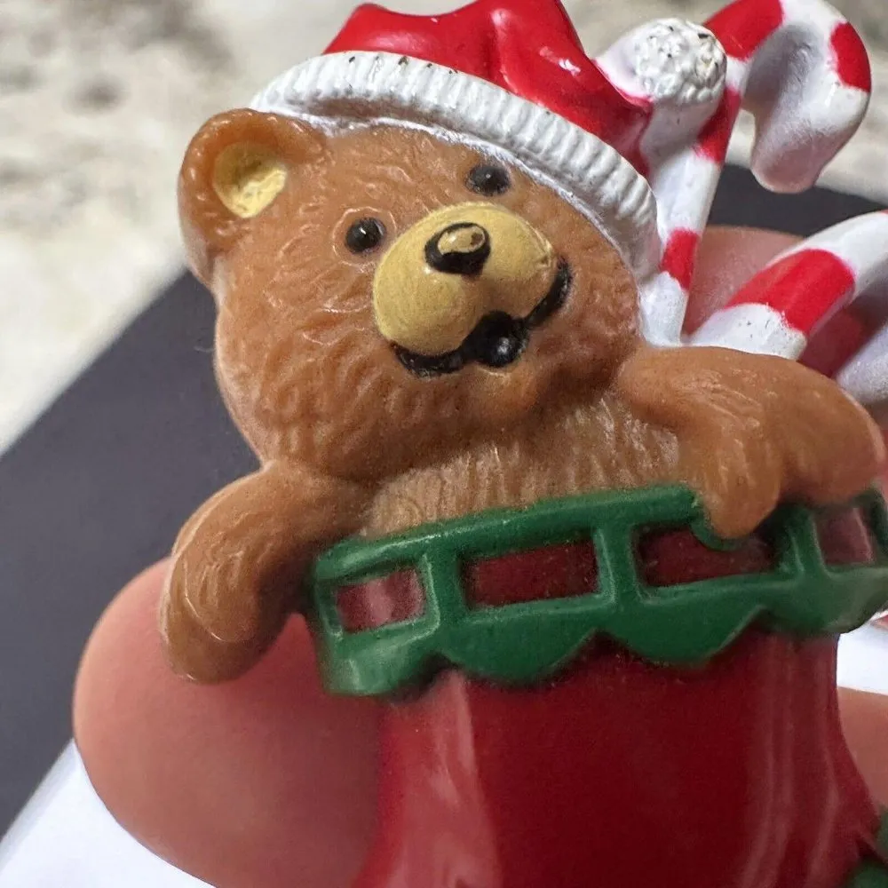 Hallmark Cards 1985 80’s Christmas Teddy Bear In Stocking Holiday Brooch Pin - Image 5