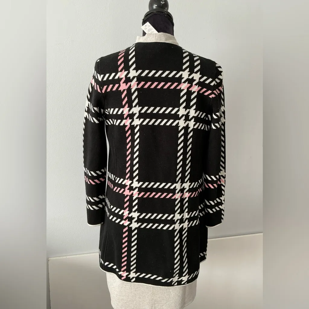 TALBOTS sweater jacket/ cardigan 🖤🤍💗 - Image 3