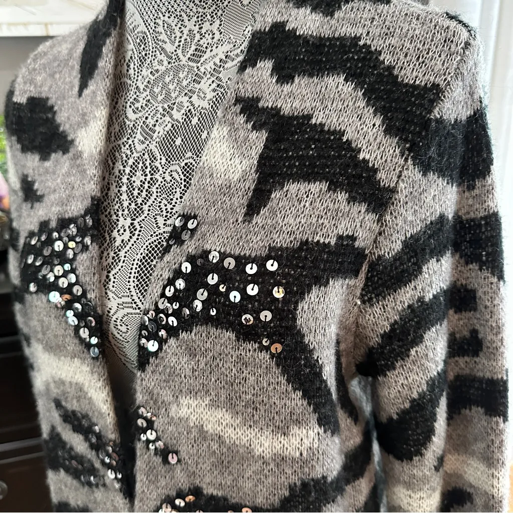 Chico’s Sequin Zebra Print Open Front Long Cardigan Sweater Size 1 (M/L) - Image 4