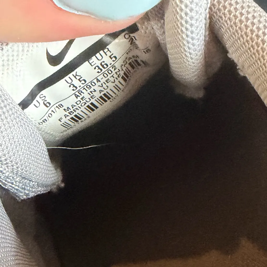 Nike run swift shoes - Image 6