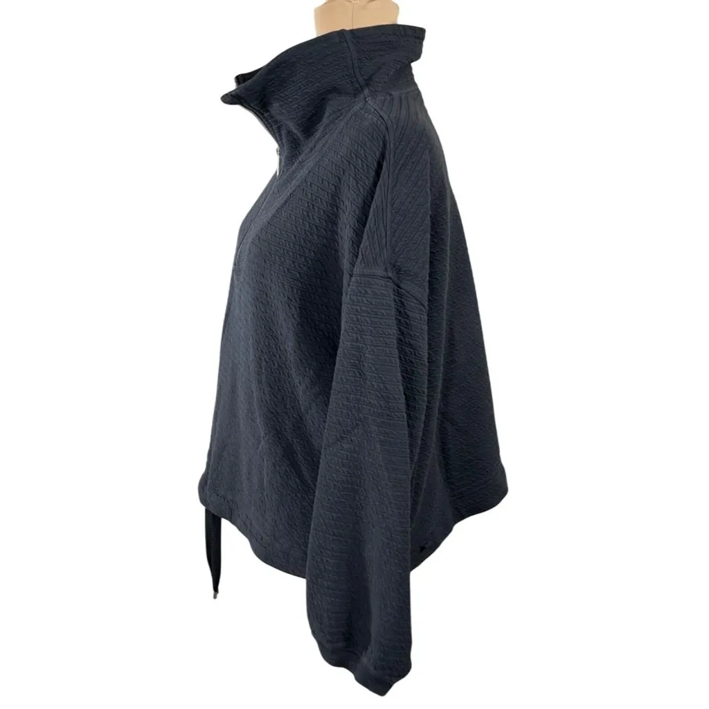 Lululemon Women's Textured Pullover 1/4 Zip Black Size M/L Mock Neck Cropped Silver - Image 2