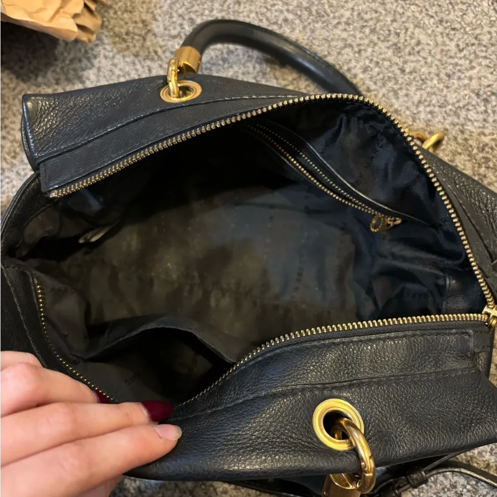 Marc Jacob’s Too Hot to Handle Leather Purse - Image 6