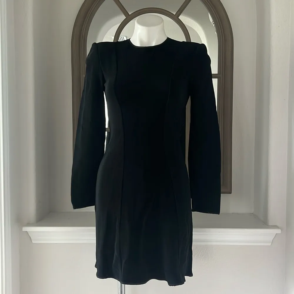 Giorgio Armani Fit & Flare Long Sleeve Ribbed Black Dress, Size 2, EXCELLENT! - Image 4