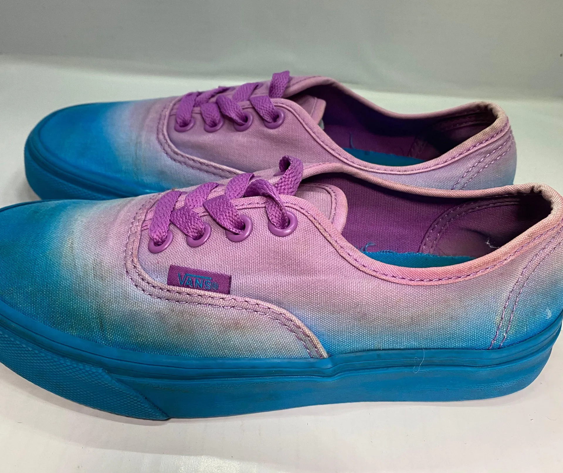 Vans Blue Purple Ombré Skate Shoes Lace Up Ladies 5.5 - Image 2