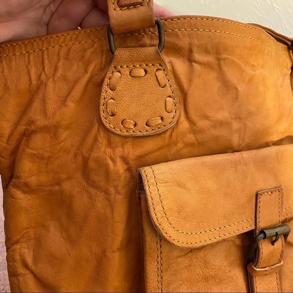 Noonday Rustic Leather Tote Shoulder Bag zipper - Image 9