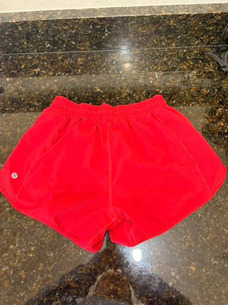 Lululemon Shorts 2.5" - Image 7