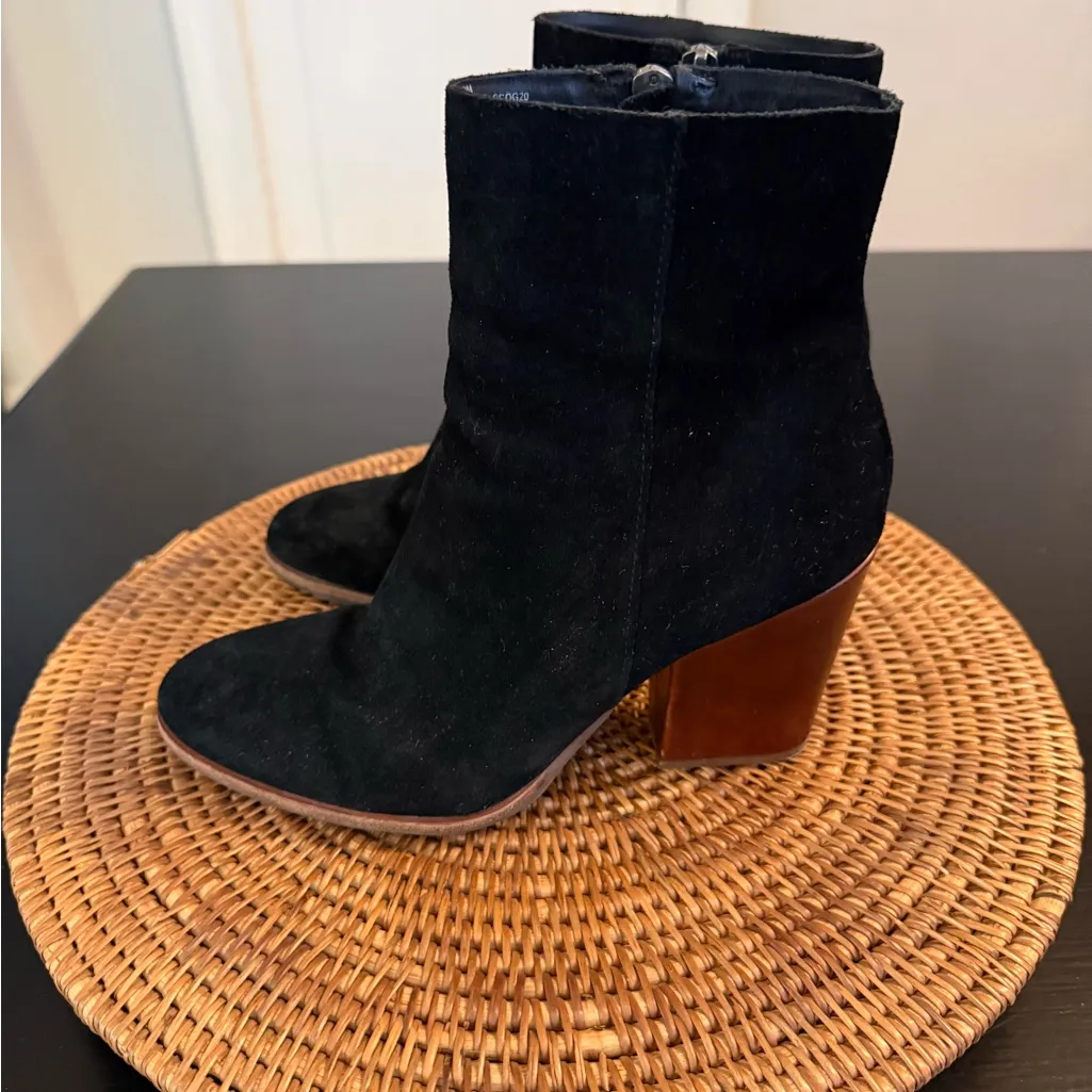 Kork Ease Black Suede Ankle Boots - Image 3