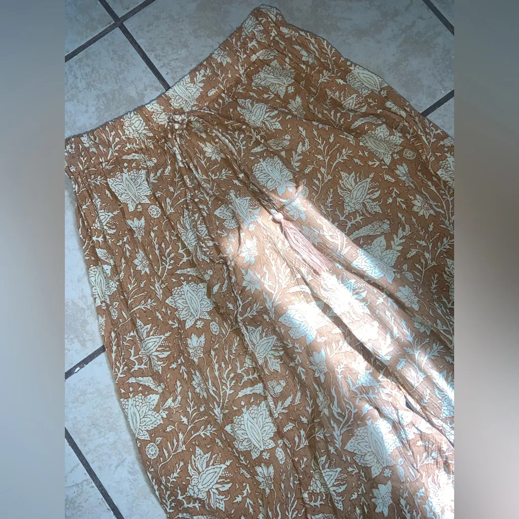 Jens pirate booty floral wide leg button up pants classic designer revolve boho - Image 6