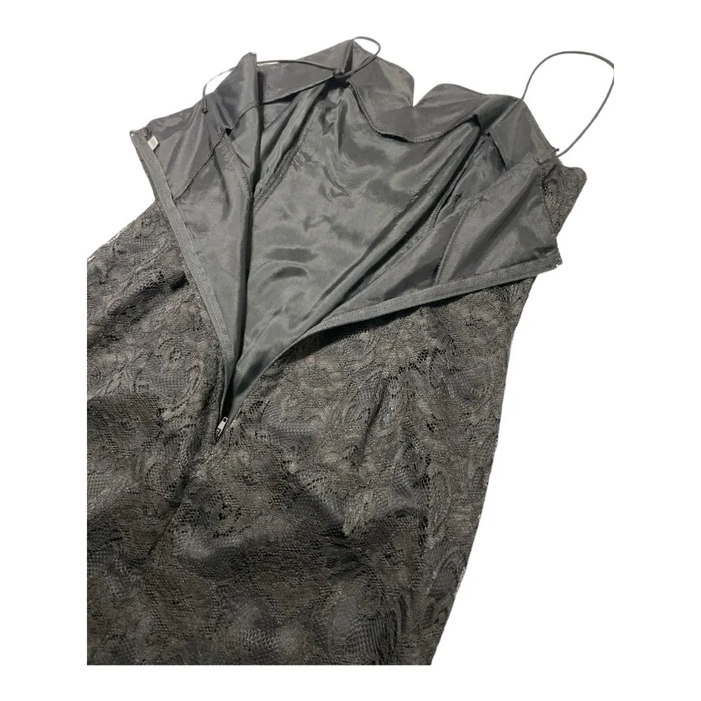 Vintage No Bran Lace Strapless Dress, like new size 9/10 Black - Image 5