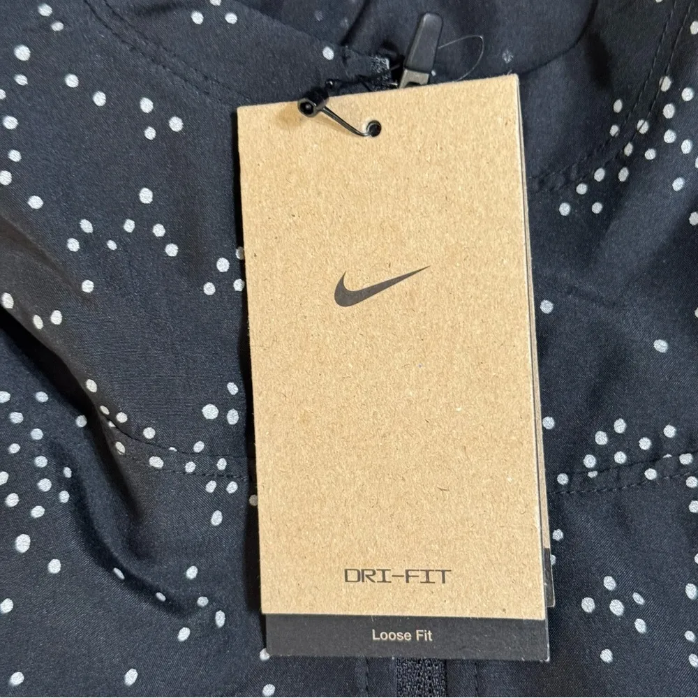 Nike Women’s Running Jacket - Image 13
