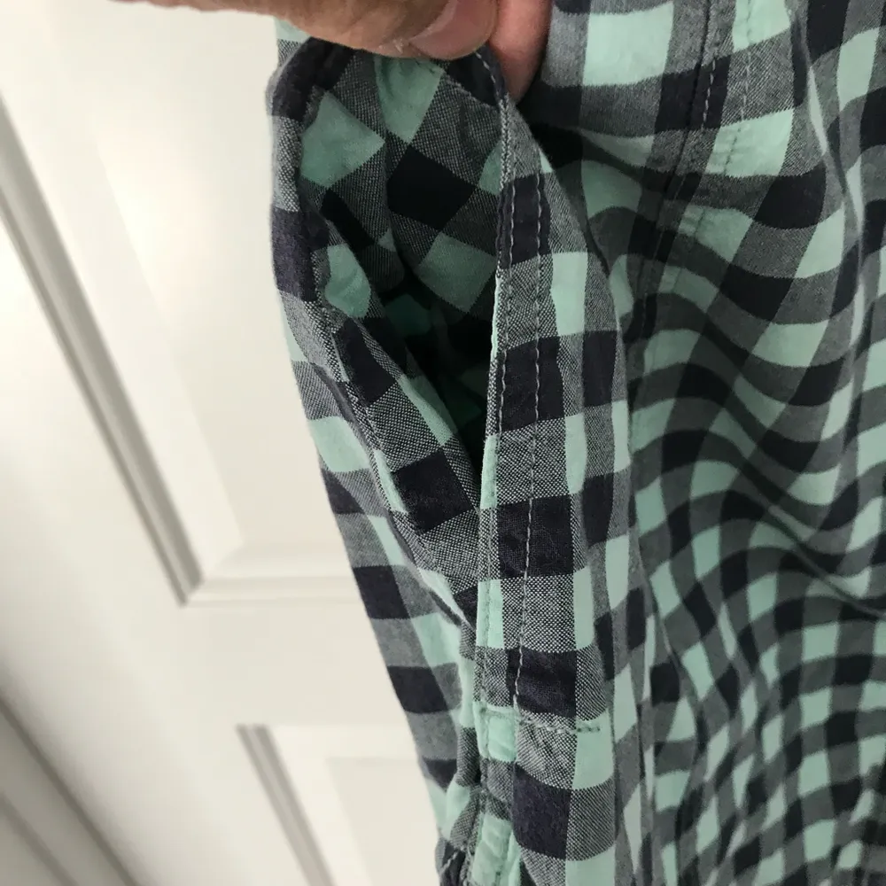 Duluth Trading Company Free Range Sleeveless Button Down Tunic tunic Green - Image 3