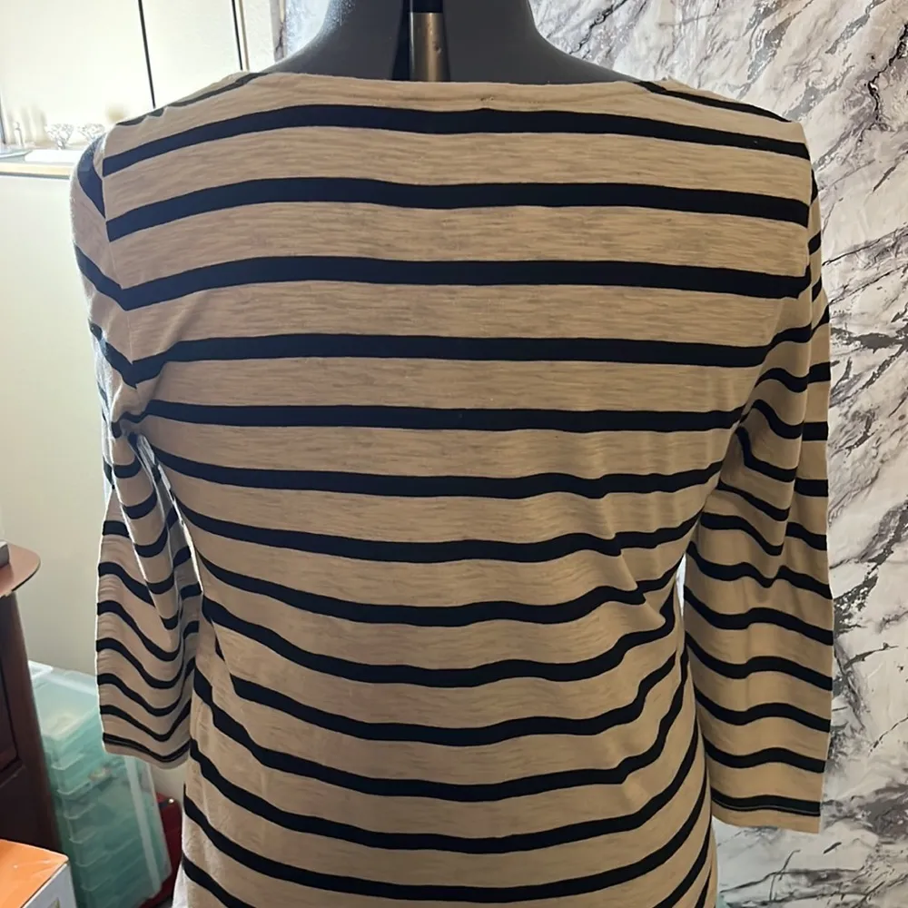 Ladies tunic style blouse Sz L by Jones New York - Image 5