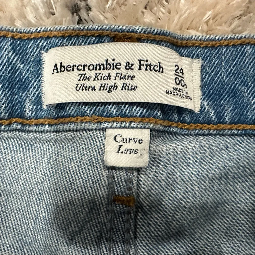 Abercrombie and Fitch The Kick Flare Ultra High Rise 00/24 NEW - Image 3