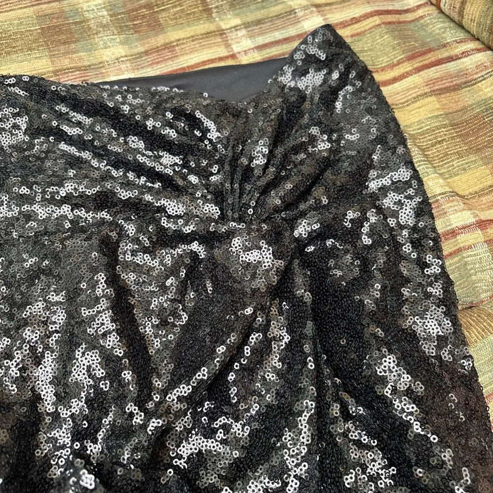 Badgley Mischka Black Sequin Skirt - Image 10