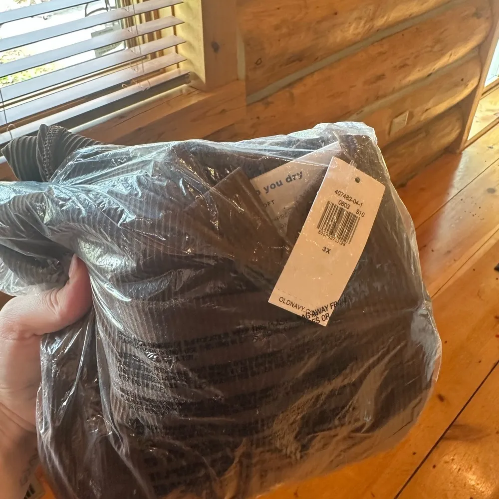 Old Navy Extra High-Waisted PowerSoft Ribbed Flare Leggings - Image 3