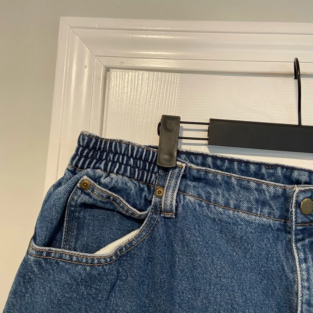 L.L. Bean Double L Size 10P Zip Up Elastic Comfort Waist Straight Leg Jeans Blue - Image 3