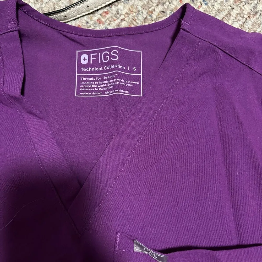 FIGS Catarina One-Pocket Scrub Top Purple- Size Small - Image 6
