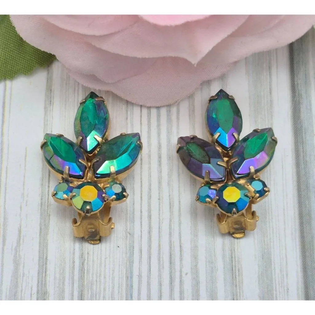 Cool Vintage Blue Iridescent AB Crystal Gold Tone Clip On Earrings Prom Formal - Image 3