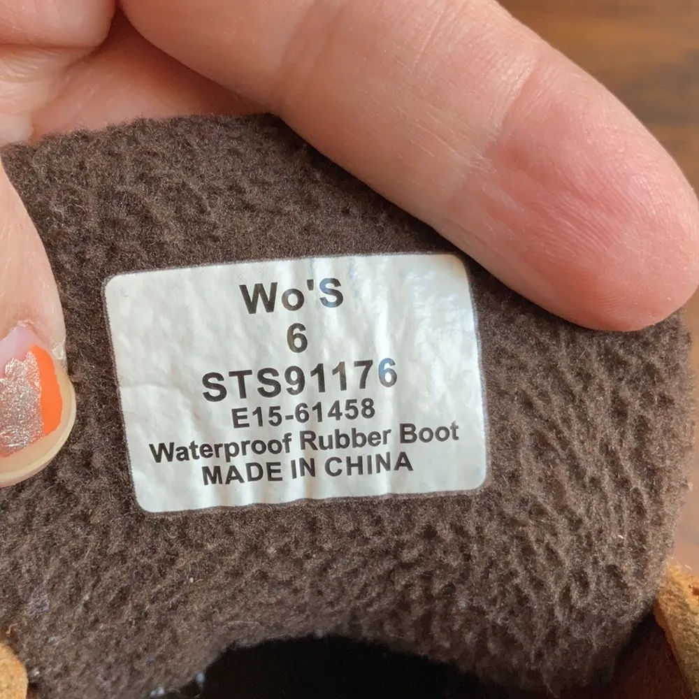 top sider Duck Boots Size 6 - Image 6