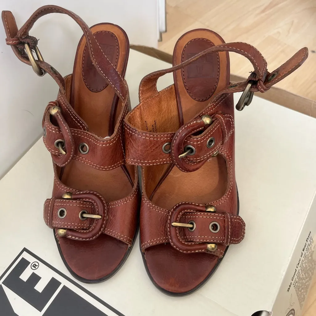 FRYE Amy Sling Back Leather Belt Buckle Heels - Image 2