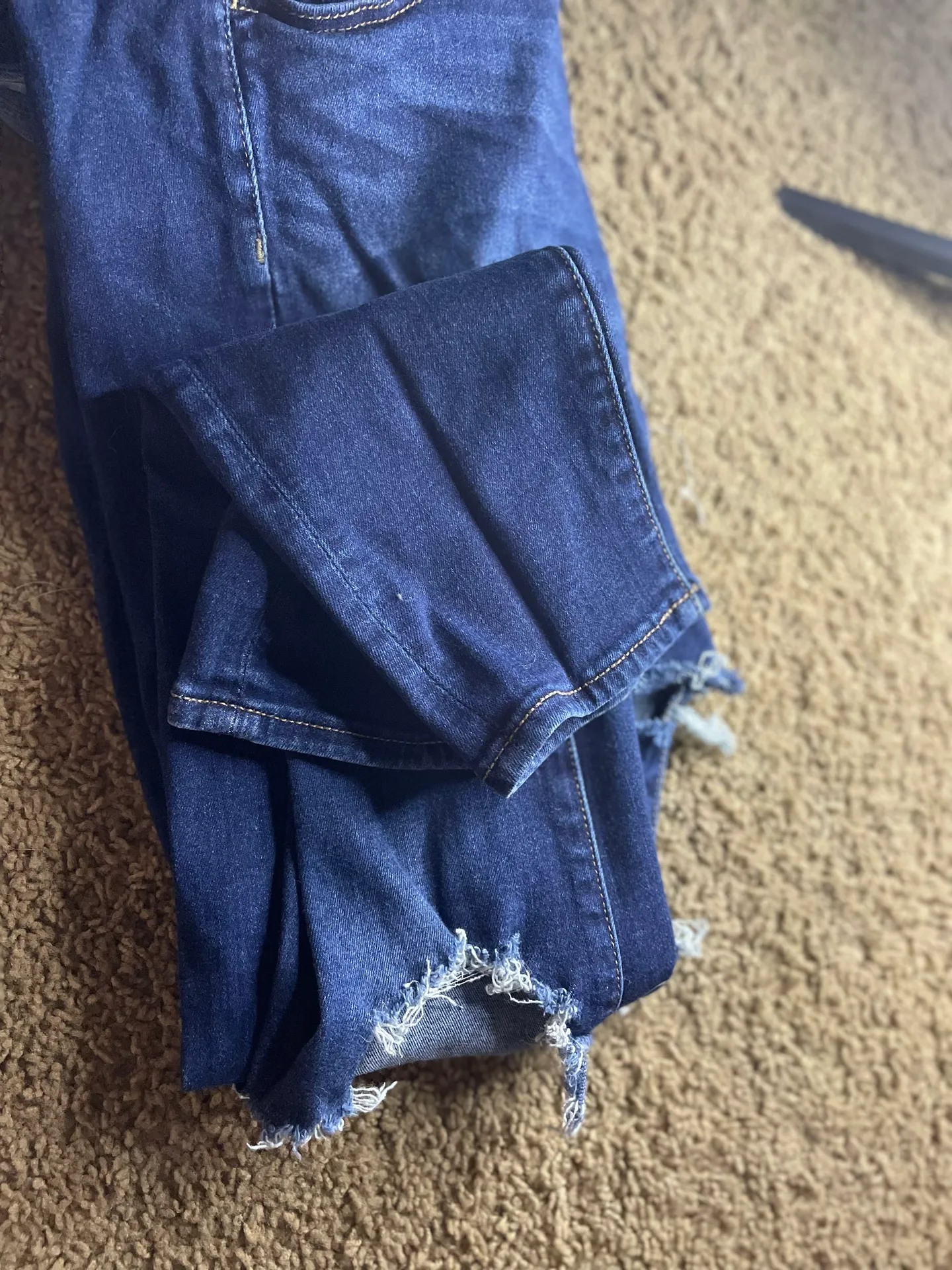 American Eagle Jeans  - Image 3