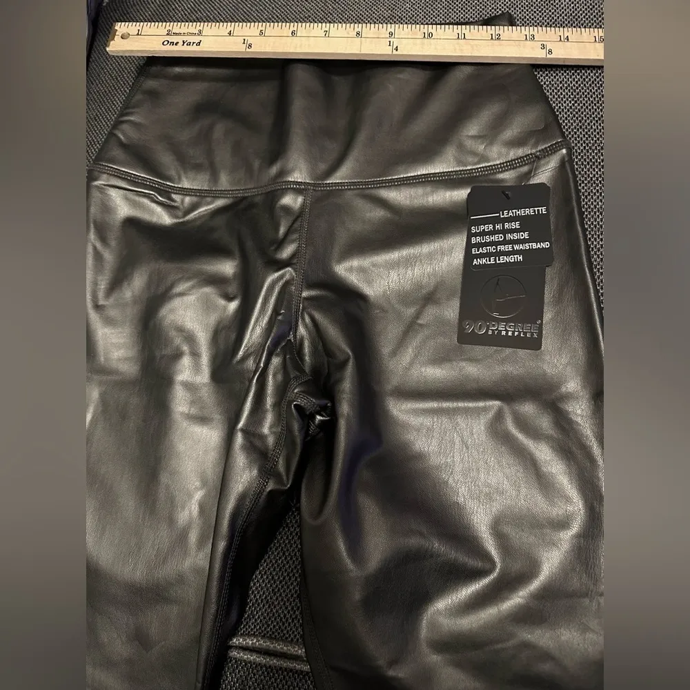 NWT 90Degree by Reflex Super High Rise L Leatherette Leggings Gray Size L - Image 12