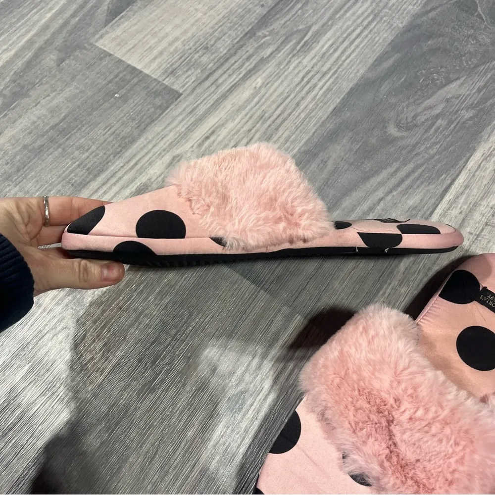 Victoria’s Secret Pink Polka Dot Slippers; Medium Women’s - Image 9