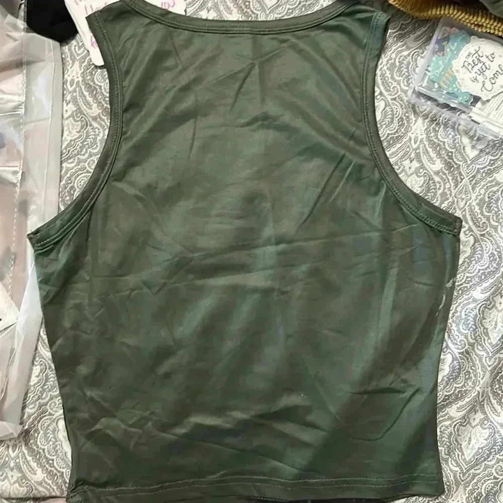 SHEIN women’s crop top‎ - Image 3